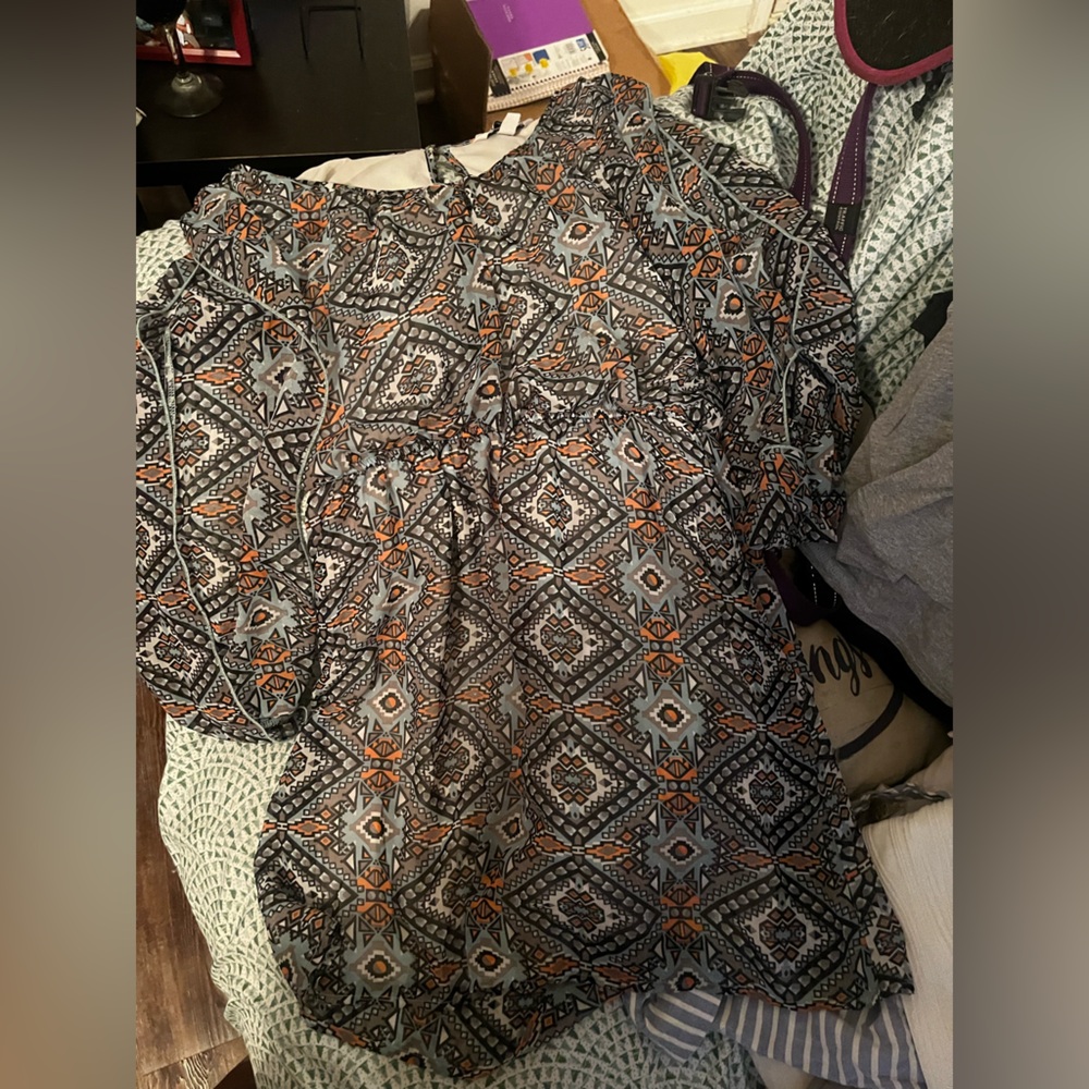 Geometric Patterned Women's Top